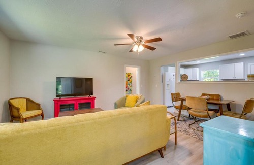 Ocala Casa | Single-Story Ocala Home with Porch - Near WEC!