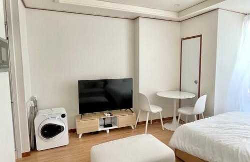 Nonhyeon-dong Apartamento | Sinsa Stay