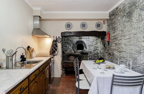 Camara de Lobos Cabaña | Sinta o aroma das vindimas, Casa da Aldeia