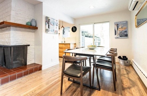 Walla Walla East Casa | Sip-N-Stay on Sturm- Hot tub and Dog Friendly!