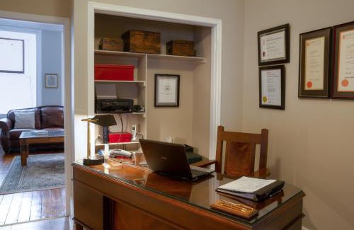 Brockville Cama Y Desayuno | Sir Isaac Brock B&B Luxury Suites