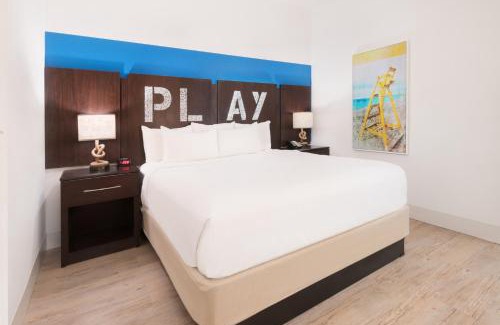 St. Pete Beach Hotel | Sirata Saint Pete Beach