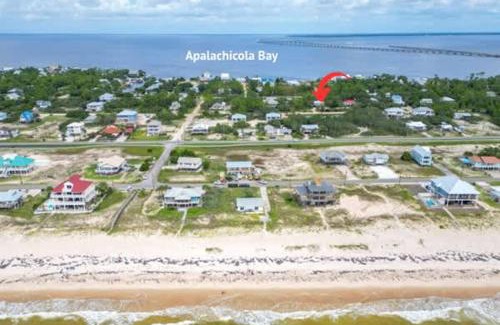 St. George Island Casa | Siren's Oasis 3 Bedroom Pet Friendly St George Island