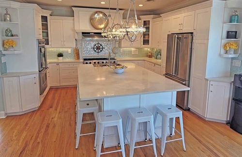 Osbornsville Casa | Sirena Sanctuary - Luxury 6BR Beach House With Pool & Hot Tub Mantoloking