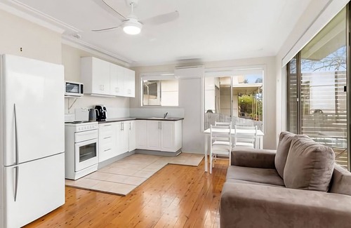Batemans Bay Casa | Siris at The Bay - walk to the beach
