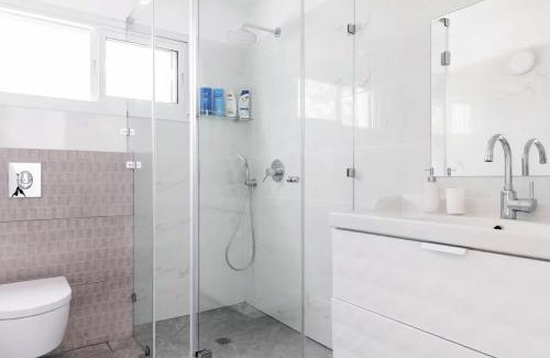 Kiryat Tiv'on Apartamento | Sisso in the green north of Israel tivon Valley