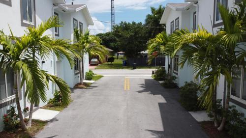 Downtown Fort Lauderdale Villa | Sistrunk Shades Villa #5 - New Townhome in Downtown Fort Lauderdale