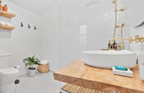Plymouth Hotel | sisu, a boutique motel