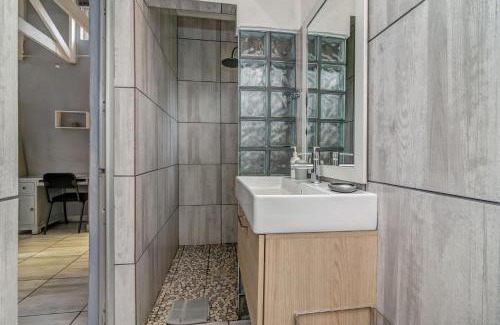 Greater Johannesburg Metropolitan Area Casa | Sitatunga Guest Lodge