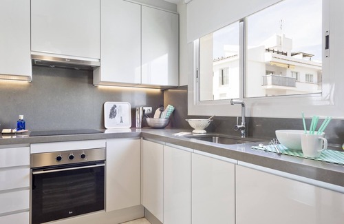 Centro de Sitges Apartamento | Sitges Spaces Oasis Penthouse- 3 Hab/2 Baños/Terraza/Piscina- 8 Personas (6+2)