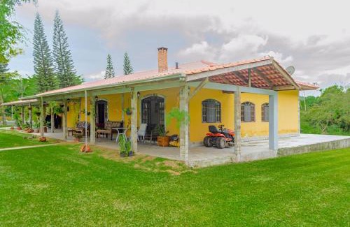 Itaipava Casa | Sitio charmoso e completo com otima area de lazer