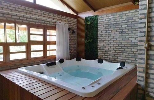 Vitoria da Conquista Casa | Sitio com jaccuzi, fogão a lenha