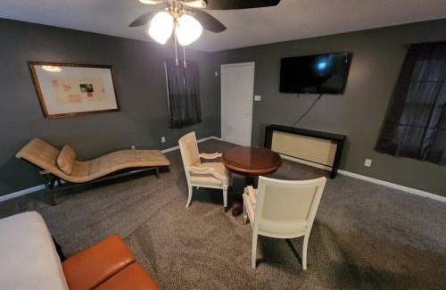 Whitehaven Casa | Sits on an acre near Grace land with 3 full baths