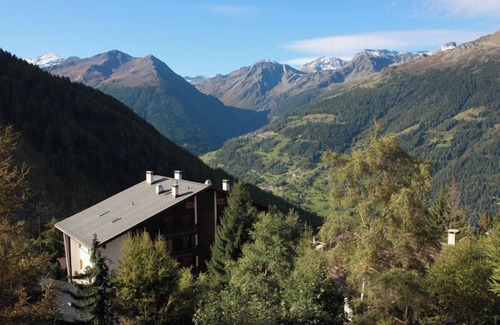 Saint-Luc Apartamento | Situé au pied des pistes, à 2 minutes à pied du vieux village et directement en face du funiculaire.