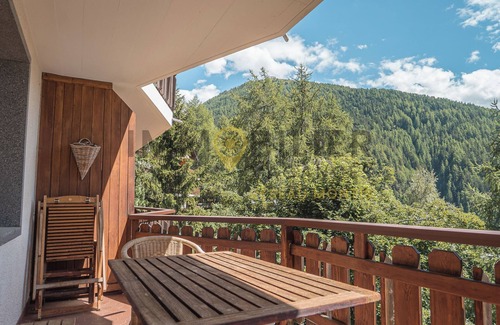 Saint-Luc Apartamento | Situé au pied des pistes, à 2 minutes à pied du vieux village et directement en face du funiculaire.