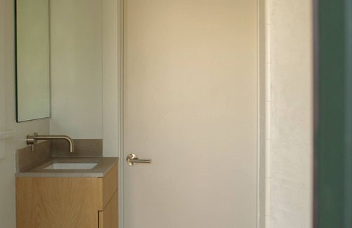 Silver Lake Casa | SITU Montana - Echo Park (Brand New)