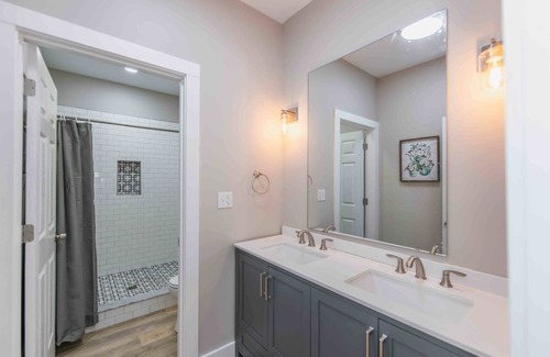 Bakerton Cabaña | Situated on the banks of the Cumberland River minutes away Lake Cumberland