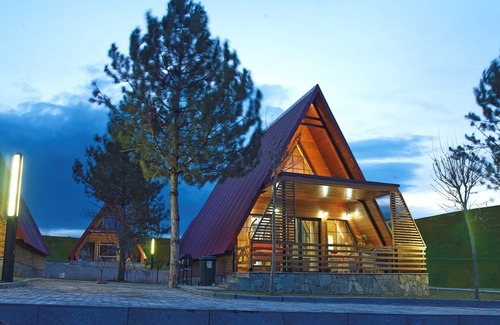 Sıcak Cermik Chalet De Esquí | SIVAS CAMLICA TERMAL BUNGALOW