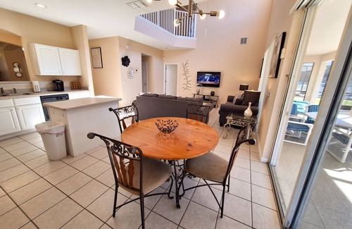 Solana Complejo | Six bedroom villa, Solana Resort gated community