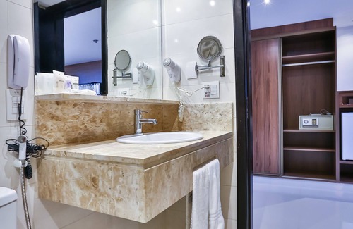 West Sector Hotel | SJ Premium By Atlantica