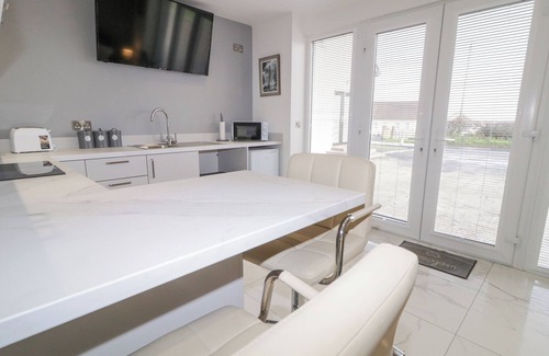 Coleraine Cabaña | SJS ANNEXE, romantic in Castlerock