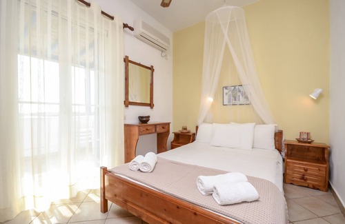 Naxos Casa | Skarmoutsos Studios