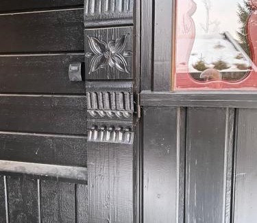yer Chalet De Esquí | Ski and Bike-In and Out