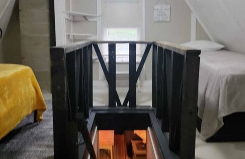 Bethlehem Cabaña | Ski Bethlehem A-Frame with River Access Bring Dogs! <New>