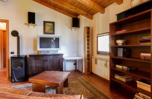 Barzio Apartamento | Ski&bike In The Sunny Valley by Halldis