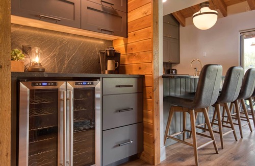 Brian Head Apartamento | Ski Condo in Chalet Village at Brian Head!