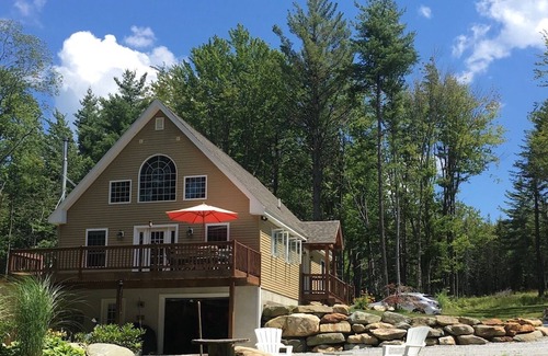 Mount Holly Casa | Hermoso chalet en entorno privado para entusiastas de la nieve.