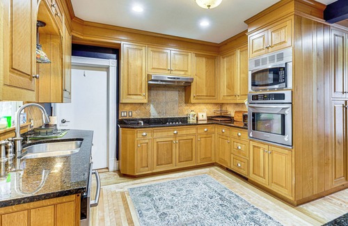 Rutland Casa | Ski, Hike & Fish: Modern Rutland Home