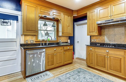 Rutland Casa | Ski, Hike & Fish: Modern Rutland Home