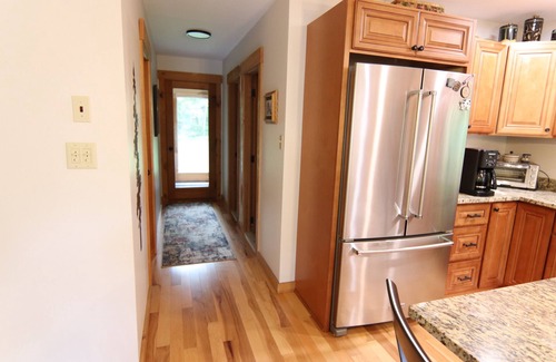 Cavendish Casa | Ski, hike, swim or relax with family & friends in this nature lovers delight!
