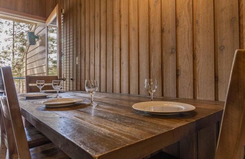 Century West Cabina | Ski House 251 - Meredith Lodging