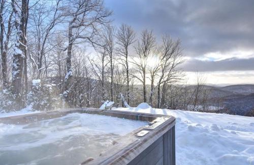 Saint-Faustin-Lac-Carre Casa | Ski-in/Car-out, HOT TUB with Amazing sunset view