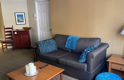 Mont-Tremblant Pedestrian Village Condominio | Ski in I Ski out condo right in the heart of Mont-Tremblant's pedestrian village