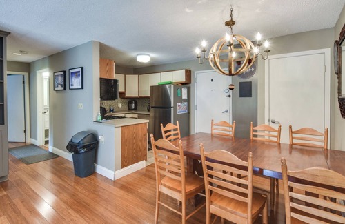 Great Valley Apartamento | Ski-in/out & Golf Condo w/ A/C at Holiday Valley!