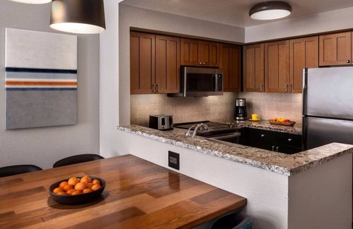 North Park City Hotel | Ski In/Out - Marriott Mountainside