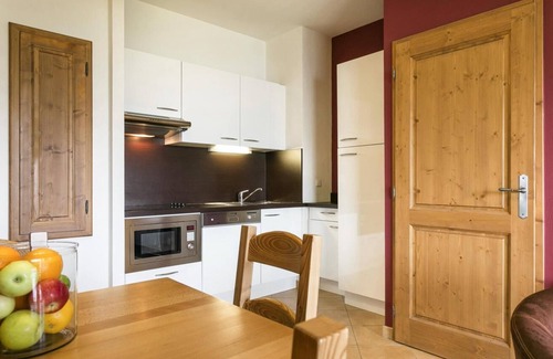 Sainte-Foy-Tarentaise Apartamento | Centro estación, fitness, piscina, terraza, balcón, tv, local para esquís, 57-63m²