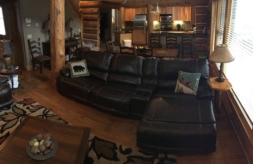 Powder Ridge Casa | Ski in / ski out "espaciosa cabaña familiar" en Powder Ridge en Big Sky MT