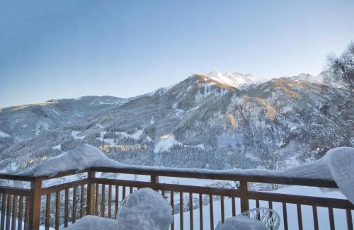 Kaprun Casa | Ski-in Ski-out Chalet Maiskogel "Bergli" - by Alpen Apartments