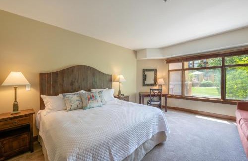 Park City Casa | Ski In Ski Out Conde Nast and Forbes Award Winner Hotel Room Pool Hot Tub Fitness C005A