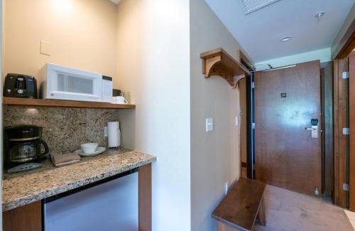 Park City Casa | Ski In Ski Out Conde Nast and Forbes Award Winner Hotel Room Pool Hot Tub Fitness C005A