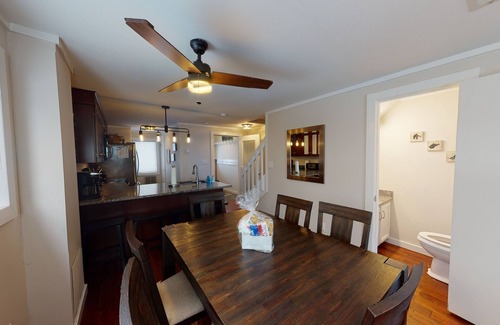 Snowshoe Casa | Ski in/Ski out Mountain Retreat! With abundant activities for all seasons!