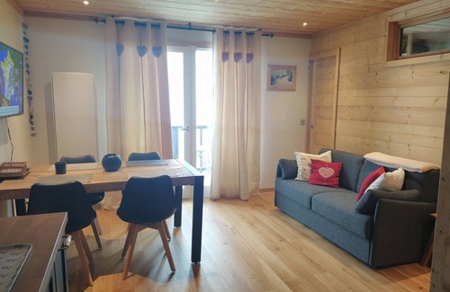 Valfrejus Apartamento | Ski-in ski-out Ours apartment in Valfréjus