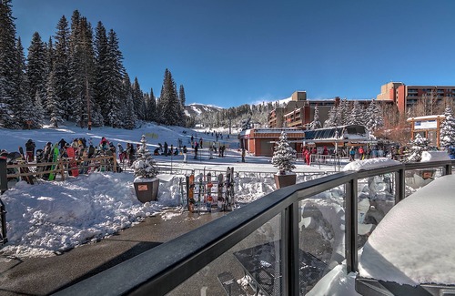 Peak 9 Apartamento | Ski in Ski out Deluxe Studio tiene capacidad para 4 personas