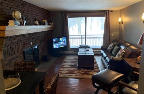 Central Vermont- Killington Casa | Ski-In, Ski-Out Sunrise Village Killington Condo - 2BR, Fireplace, Pool, Pet Friendly