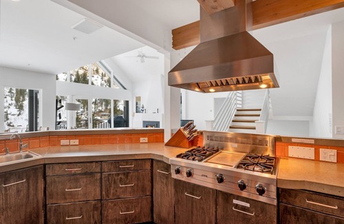 Salt Lake Mountain Resorts Casa | Ski in/ski out to Alta in this bright, breathtaking new home that sleeps 12 with fireplace!
