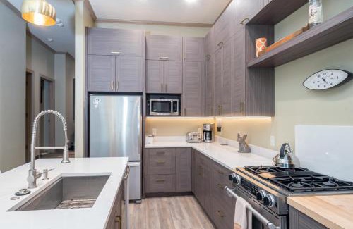 Mountain Village Casa | Ski in Ski out Village Creek condo in the Mountain Village Core